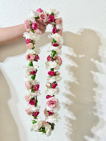 Carnations Spring Lei