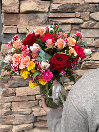 Discover The Floristry’s Premium Garden Color Mix Bouquet — a radiant blend of tulips, roses, and carnations handcrafted to capture the beauty of a blooming garden. Perfect for any occasion, delivered fresh from our Gilbert studio.